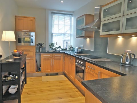 Well equipped kitchen