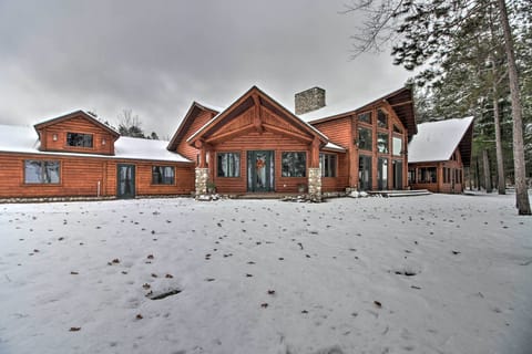 Ruth Lake Vacation Rental | 8BR | 3.5BA | 9,700 Sq Ft