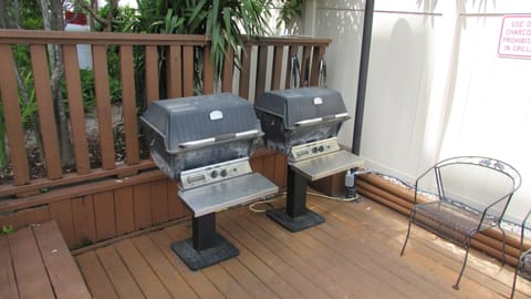BBQ Grill by the Pool