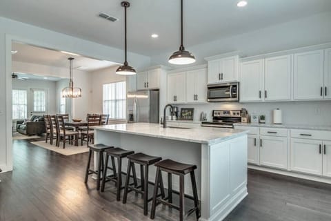 Open floorplan perfect for gathering