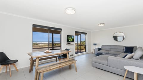 Open Living / Dining