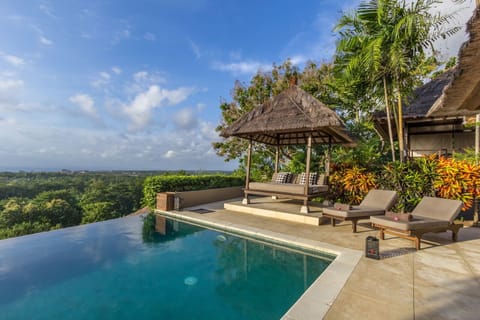 Bayu Lux 4 Bed Villa Car+Driver,Uluwatu