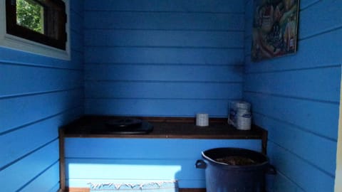 Villa | Bathroom | Shower, shampoo