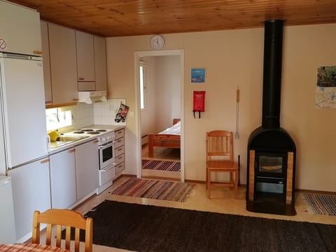 Traditional Villa, 2 Bedrooms | Private kitchen | Oven, stovetop, electric kettle, cookware/dishes/utensils