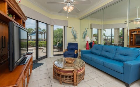 Phoenix East 010, Orange Beach, Alabama, beach front, 2 bedroom condominium on the ground floor