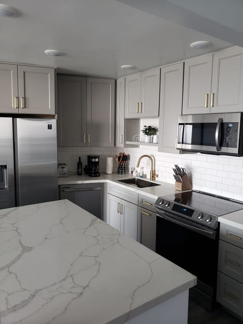 Brand new kitchen.  All new appliances.