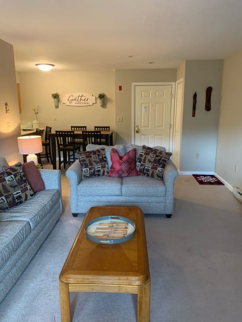 Living/dining room