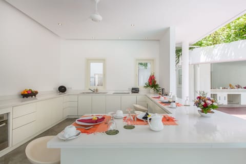 3Bed Villa 100meter from Seminyak Beach;