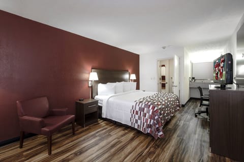 In-room safe, desk, free cribs/infant beds, rollaway beds