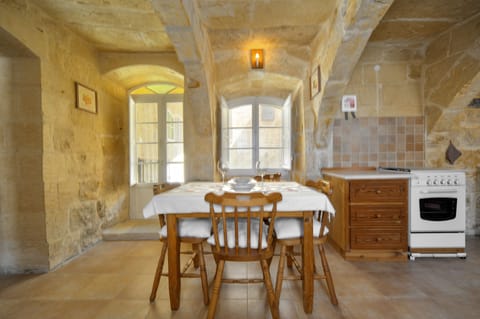 Exclusive Villa, 2 Bedrooms, Terrace, Partial Sea View | In-room dining