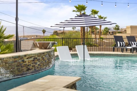 Pool : This space turns your home into a five-star destination for sun-seekers.