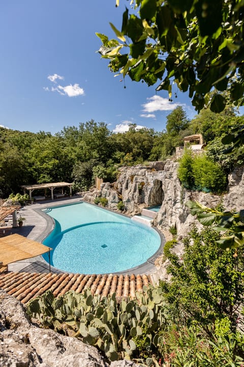 Pool (Outdoor)
