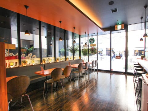Cafe