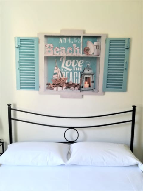 Comfort Triple Room, Multiple Beds, Park View | Minibar, free WiFi, bed sheets