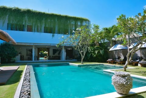 Stylish&amp;Elegant 8Bed Lux Villa,Seminyak;
