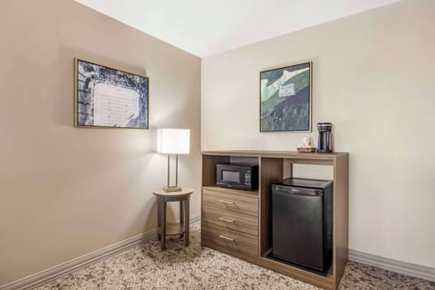 Standard Room, 2 Queen Beds, Accessible, Refrigerator & Microwave | Pillowtop beds, blackout drapes, iron/ironing board