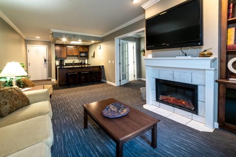 In-room safe, desk, iron/ironing board, free WiFi