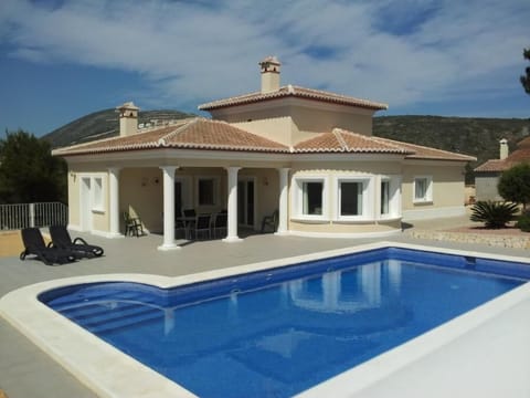 Casa del Erizo:10x5m Pool