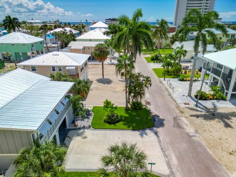 The Austin Pearl - Beach is behind Diamonhead Resort at top of this picture.