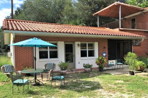 Welcome to your Country Cottage at Starr Lake!