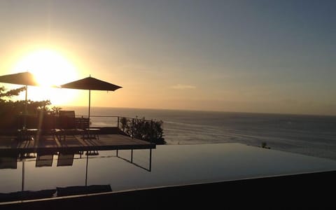 Breathtaking Clifftop 4Bed Villa,Uluwatu