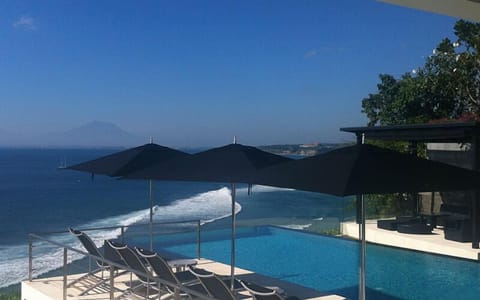 Breathtaking Clifftop 4Bed Villa,Uluwatu