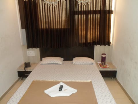 1 bedroom, memory foam beds, in-room safe, free WiFi