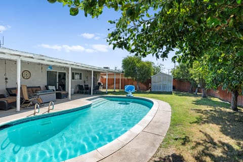 Indio Vacation Rental | 3BR | 2BA | 1,670 Sq Ft | Step-Free Access