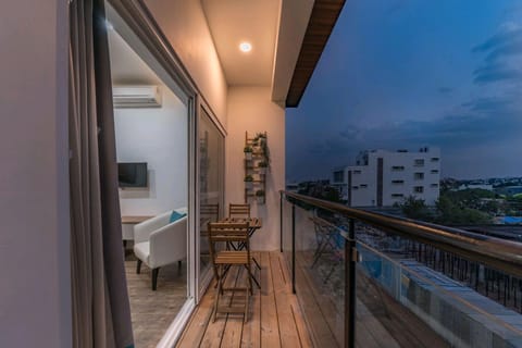 One Bedroom Suite | Balcony view