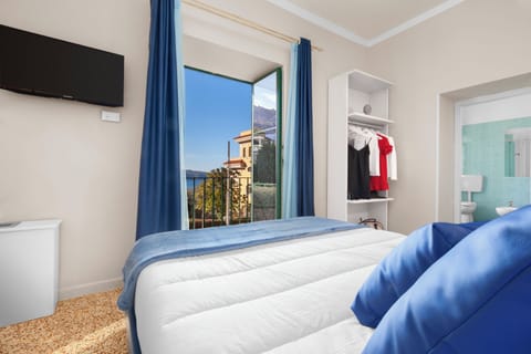 Individually decorated, individually furnished, free WiFi, bed sheets