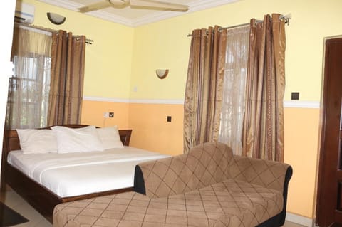 Desk, bed sheets