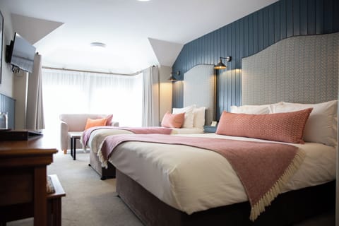 Family Room - King and Single Bed | Desk, iron/ironing board, free WiFi, bed sheets