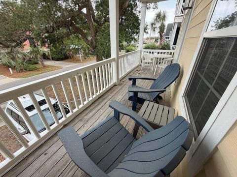 House, 5 Bedrooms | Property grounds
