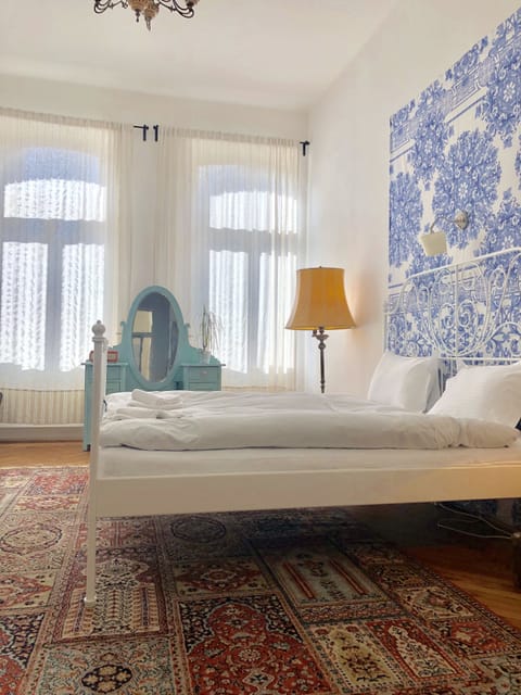 Apartment (2 rooms) | Individually decorated, individually furnished, desk, laptop workspace