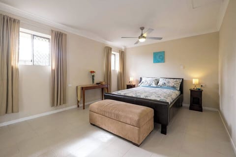 Large Spacious Bedroom 