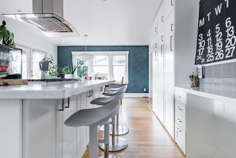 Open-concept kitchen/dining area