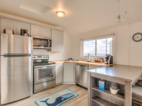 Full size stove and refrigerator