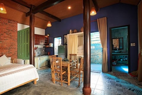 Heaven Wooden House Hoi An interior