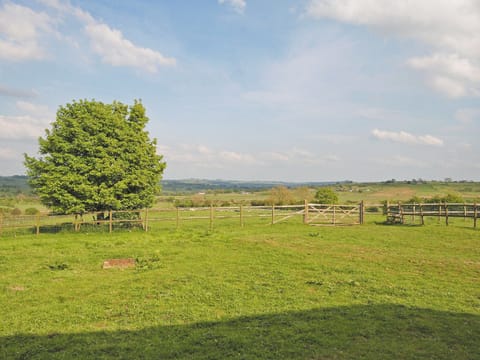 Garden | Boosley Grange Cottage, Fawfieldhead, nr. Buxton