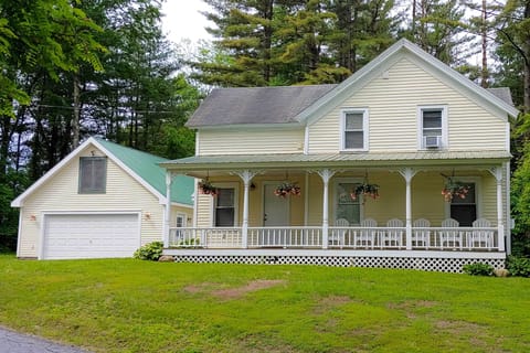 Warrensburg Vacation Rental | 4BR | 2BA | 1,800 Sq Ft | Stairs Required to Enter