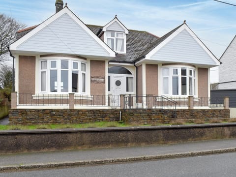 Exterior | Littlewood, Newquay