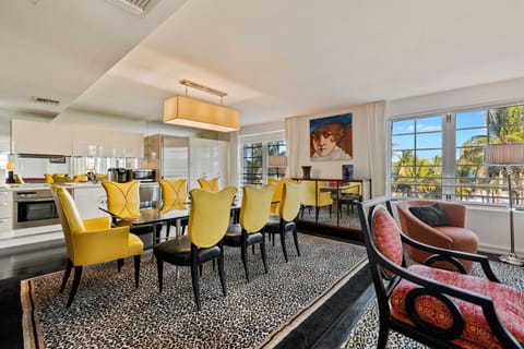 Imagine enjoying your coffee here (Keurig pot/coffee provided)