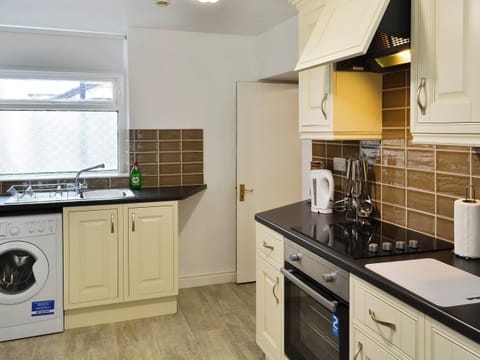 Kitchen | The East Wing at Grove Hall, Bodfari, near Denbigh