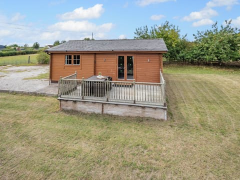 Exterior | Field Lodge, Netherseal