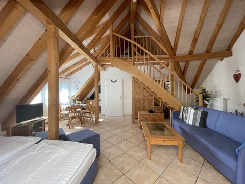 Apartment, 1 Queen Bed | 1 bedroom, free WiFi, bed sheets