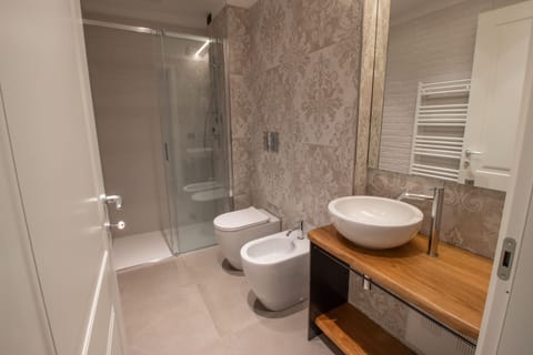 Shower, free toiletries, hair dryer, bathrobes