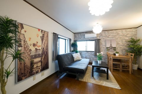 Private Vacation Home | Living area | Flat-screen TV