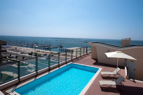 Rooftop pool