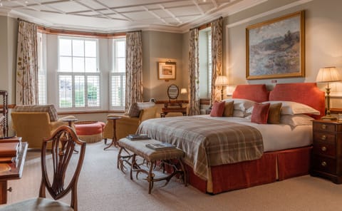 GLENSHIEL MASTER SUITE | Frette Italian sheets, premium bedding, individually decorated