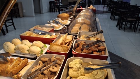 Free daily full breakfast